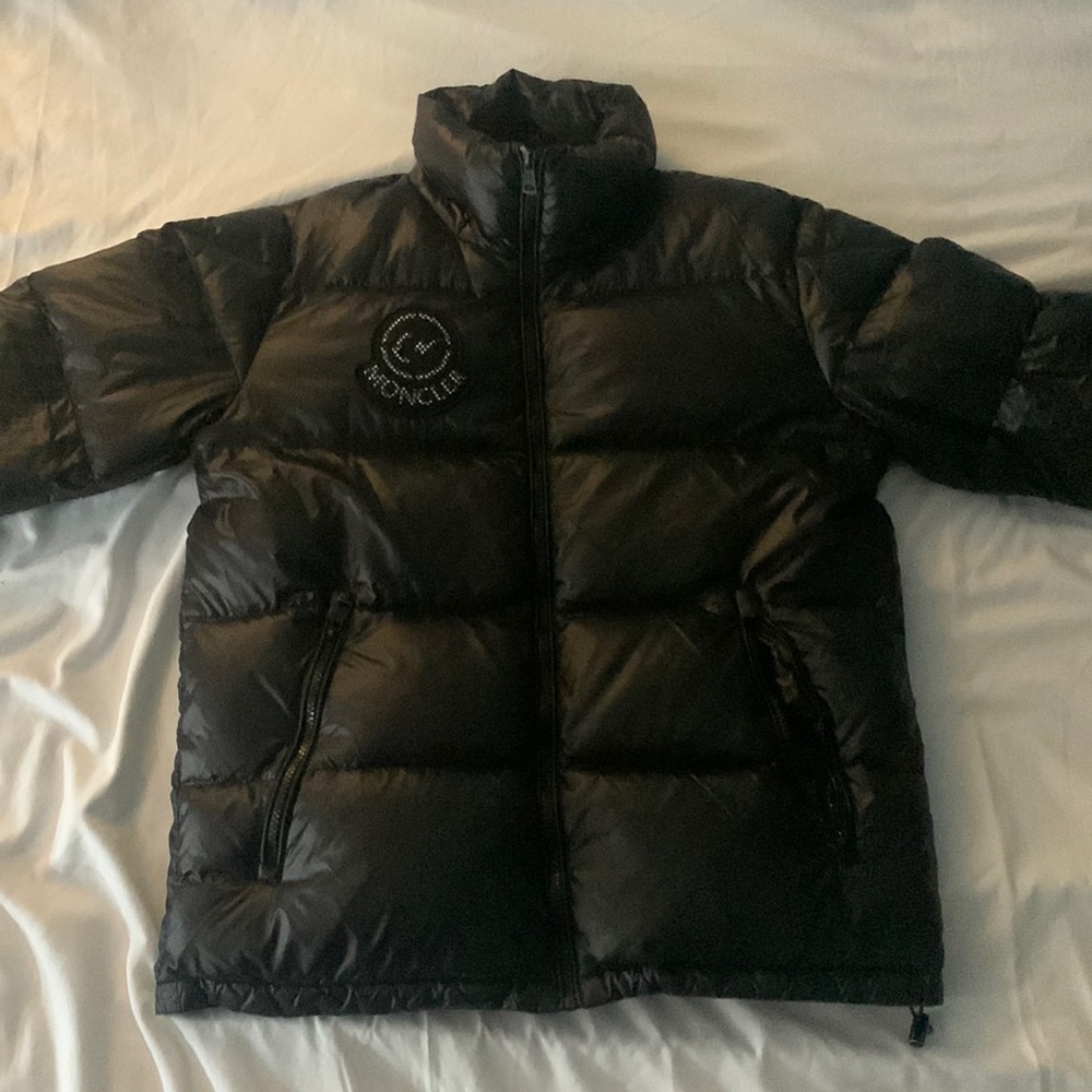 Médium(2) Moncier Frgmt Hiroshi Fujiwara Hantium
Short Down Jacket